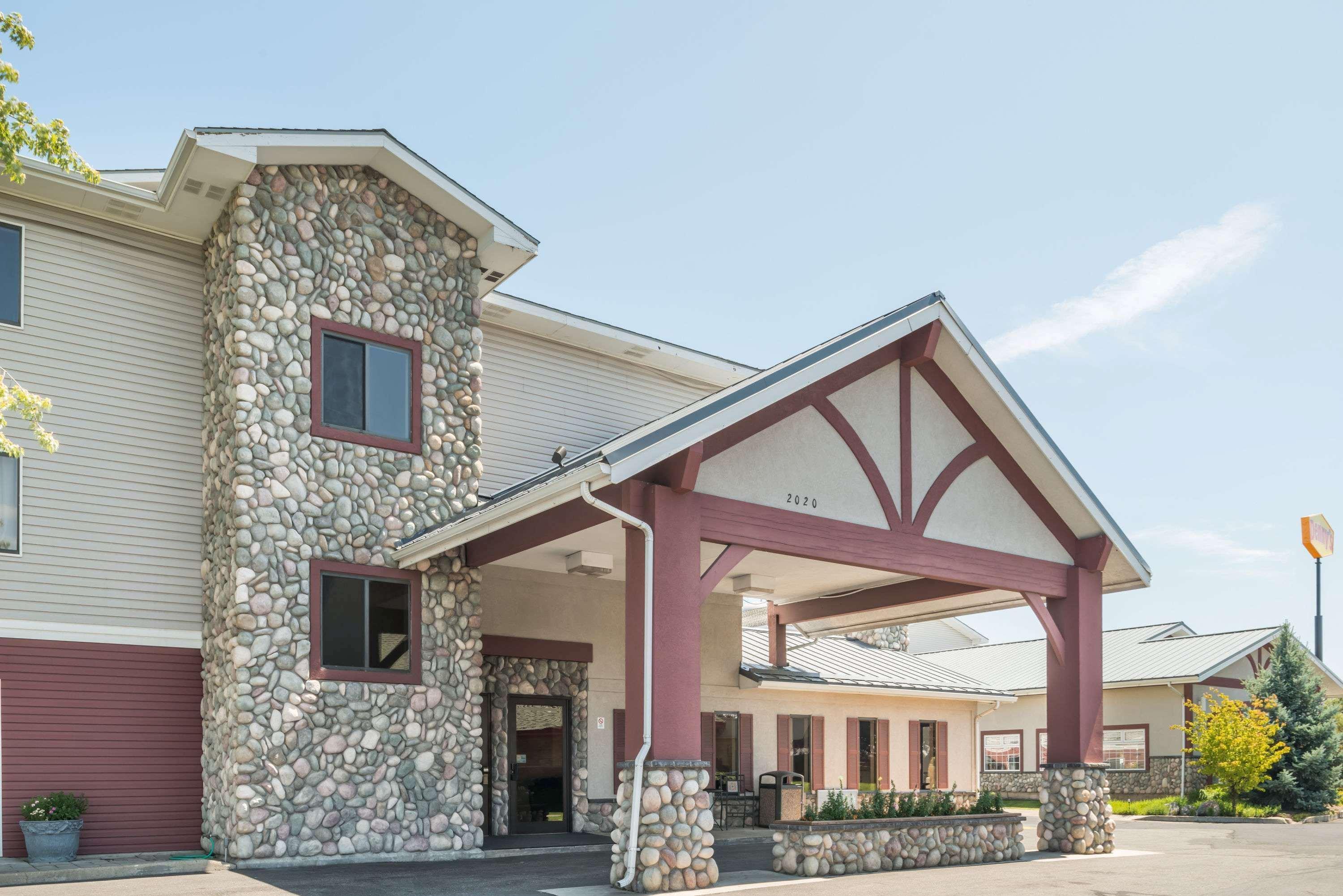 Super 8 By Wyndham Spokane Valley Exterior photo